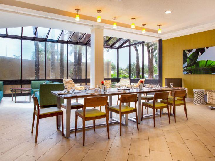 Holiday Inn Miami West - Airport Area By Ihg Hialeah Gardens Kültér fotó